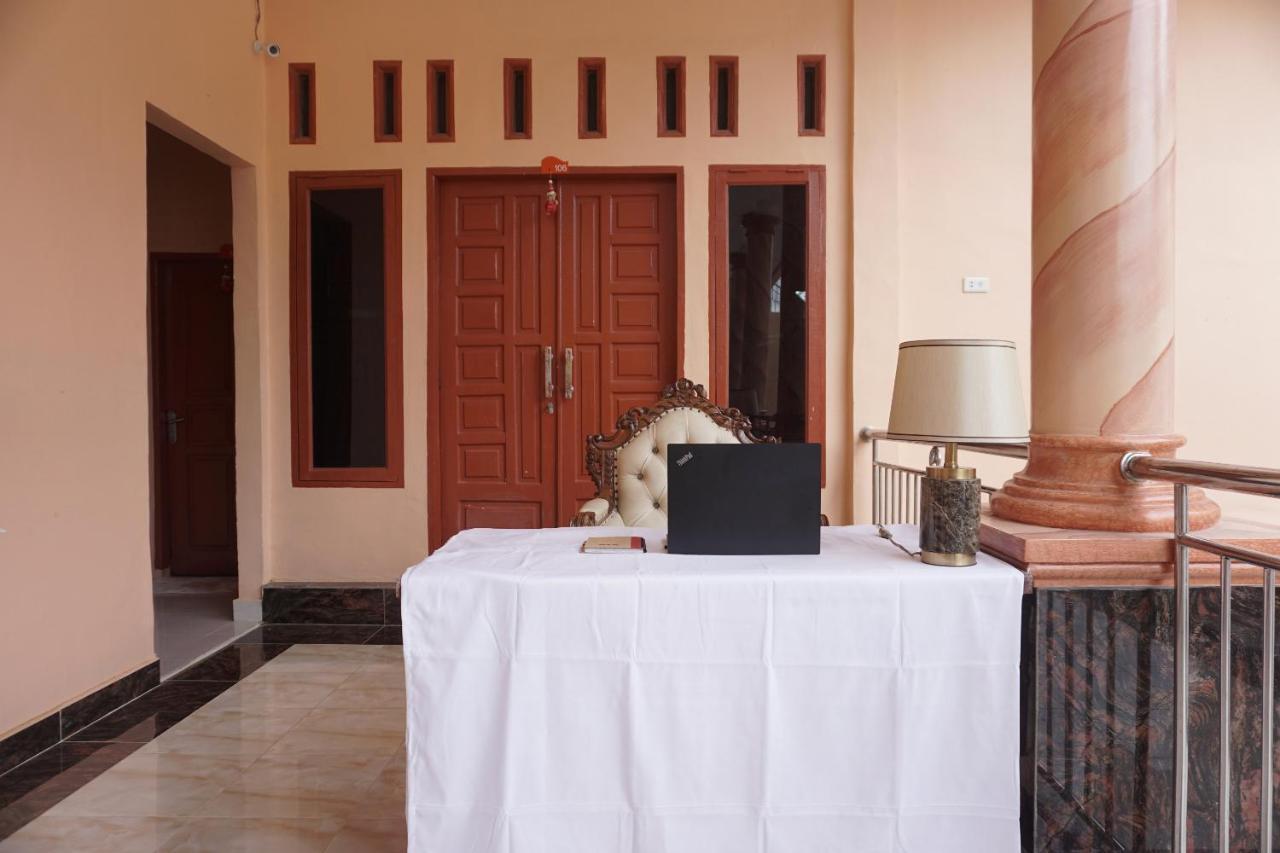 Oyo 2635 Ramos Inn Sinapuran Εξωτερικό φωτογραφία