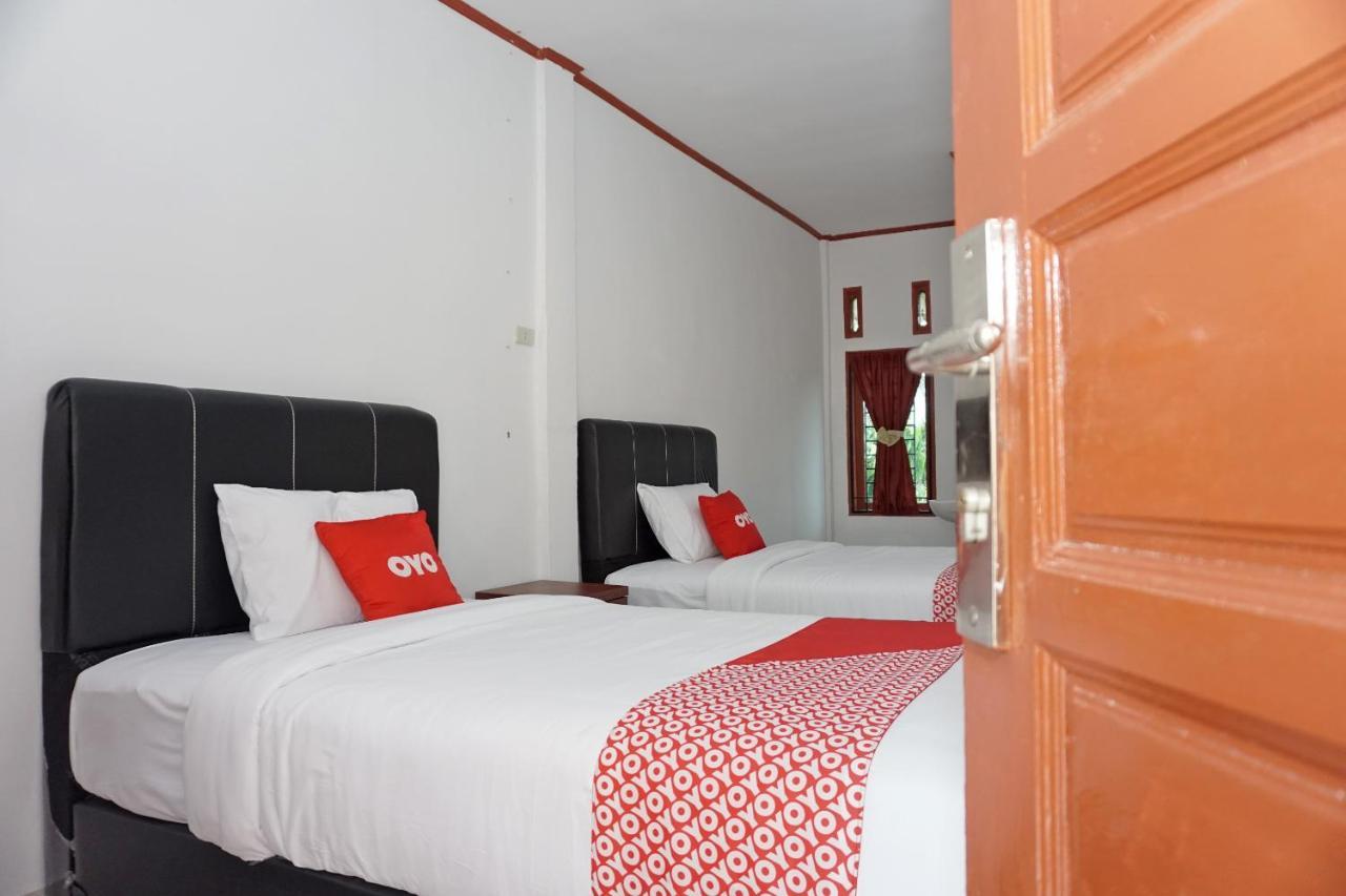 Oyo 2635 Ramos Inn Sinapuran Εξωτερικό φωτογραφία